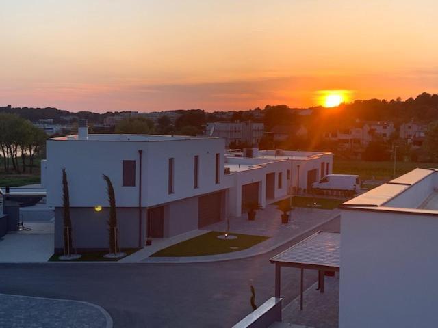 Joka Villa