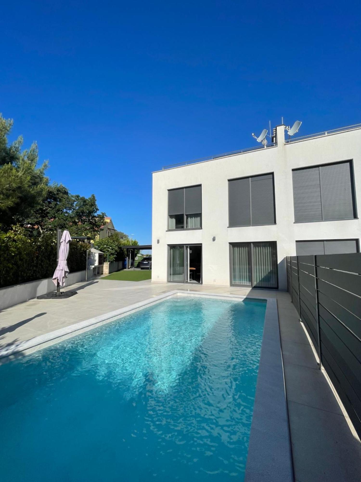 Joka Villa *